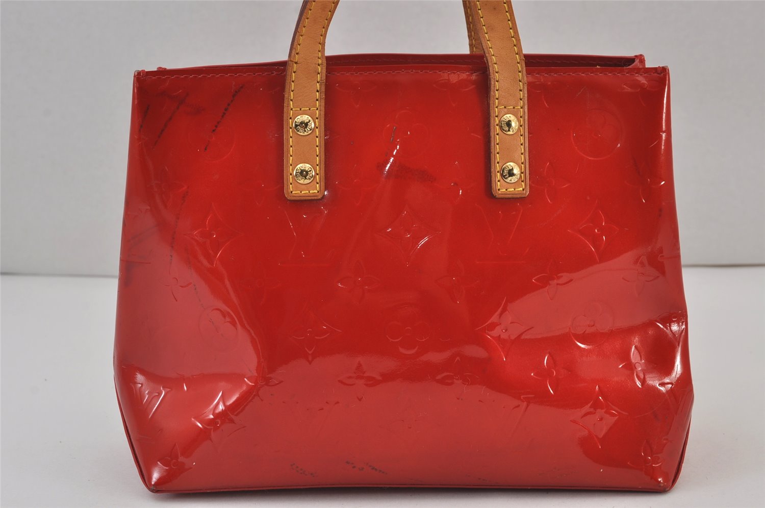Authentic Louis Vuitton Vernis Reade PM Hand Bag Red M91088 LV 8284J