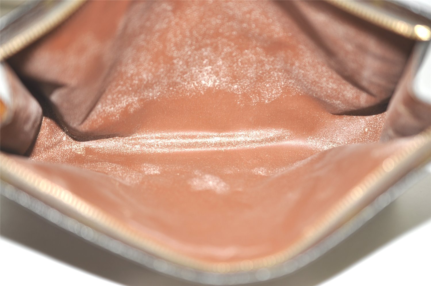 Auth Louis Vuitton Monogram Poche Toilette 26 Cosmetics Pouch Old Model 8288I