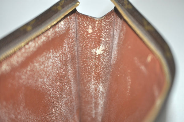 Auth Louis Vuitton Monogram Poche Toilette 26 Cosmetics Pouch Old Model 8288I