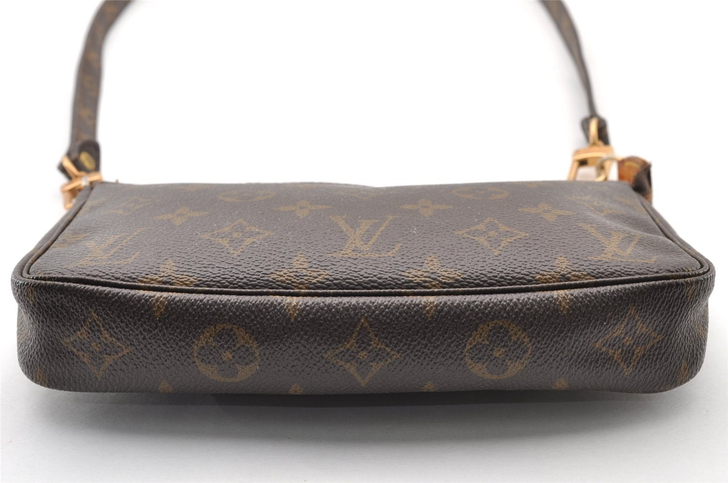 Authentic Louis Vuitton Monogram Pochette Accessoires Shoulder Cross Pouch 8291I