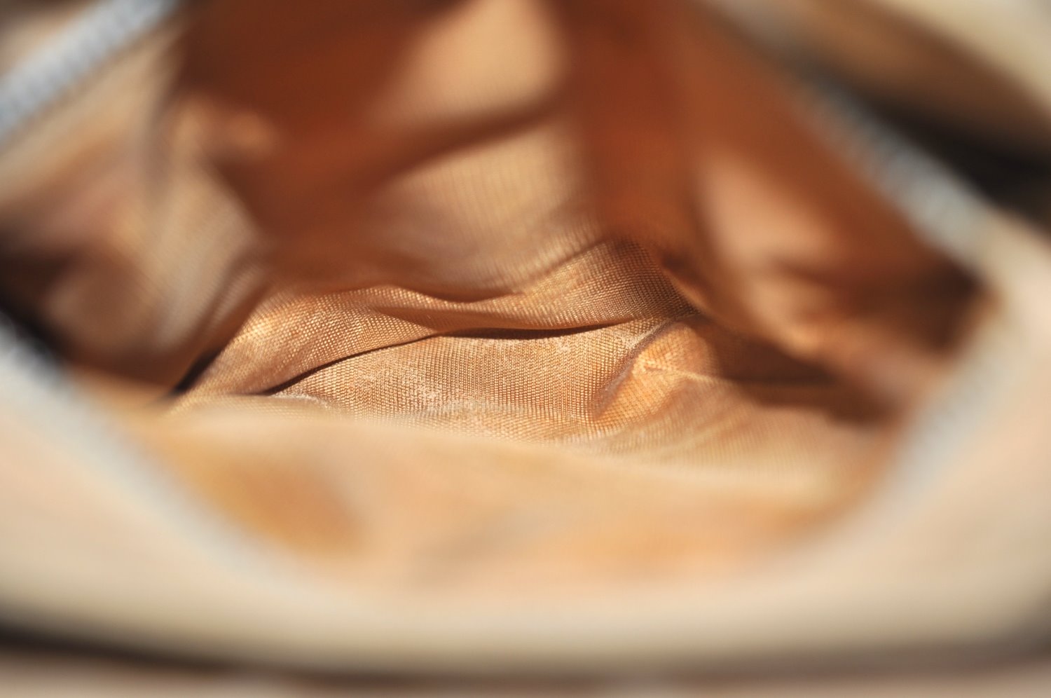 Authentic GUCCI GG Plus Shoulder Cross Body Bag GG PVC Leather Brown Junk 8292H