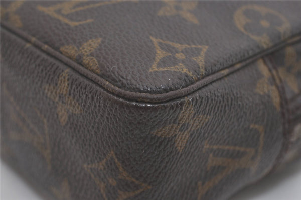 Auth Louis Vuitton Monogram Trousse Toilette 18 Clutch Hand Bag M47526 LV 8292I