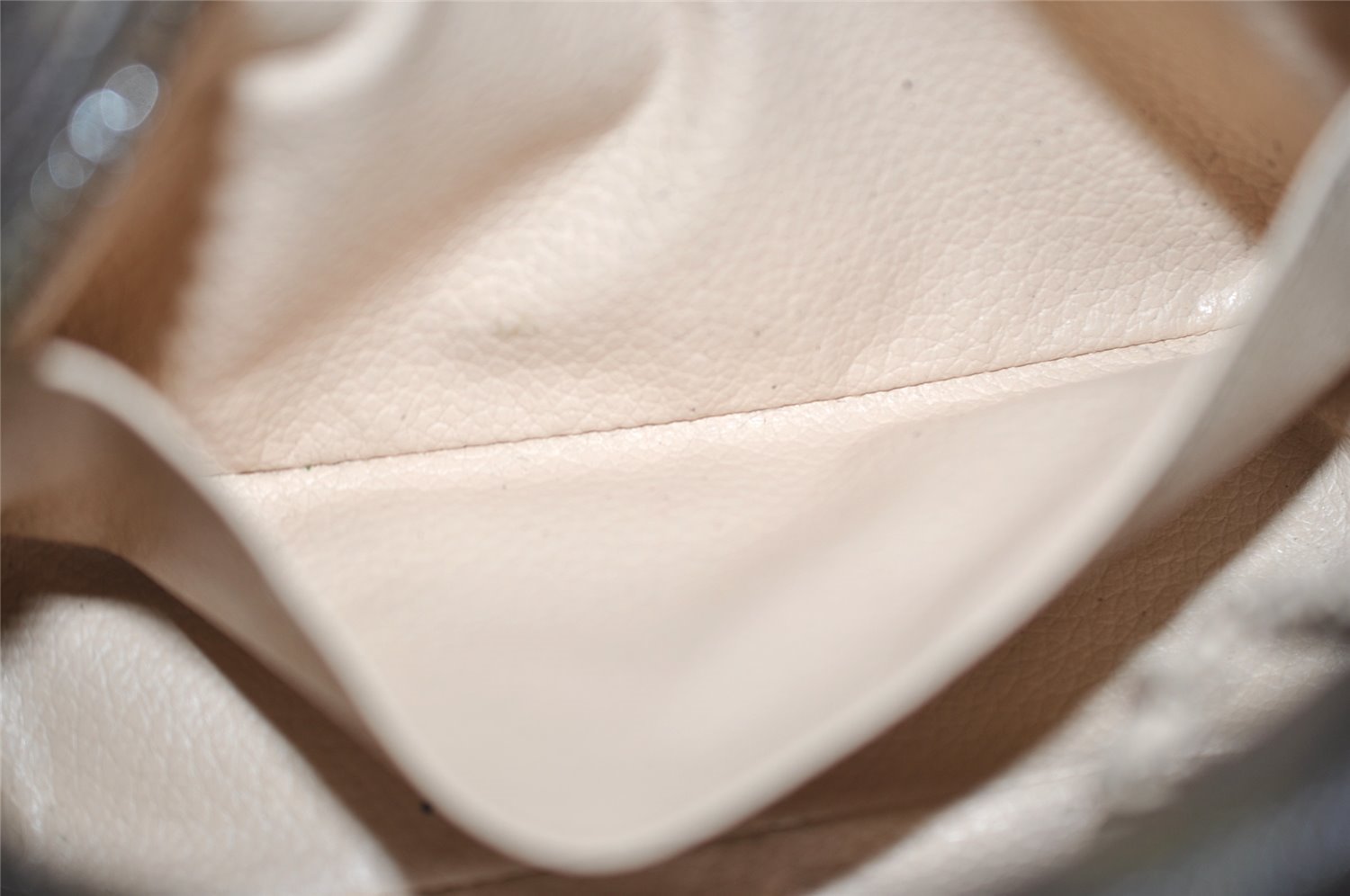 Auth Louis Vuitton Monogram Trousse Toilette 18 Clutch Hand Bag M47526 LV 8292I