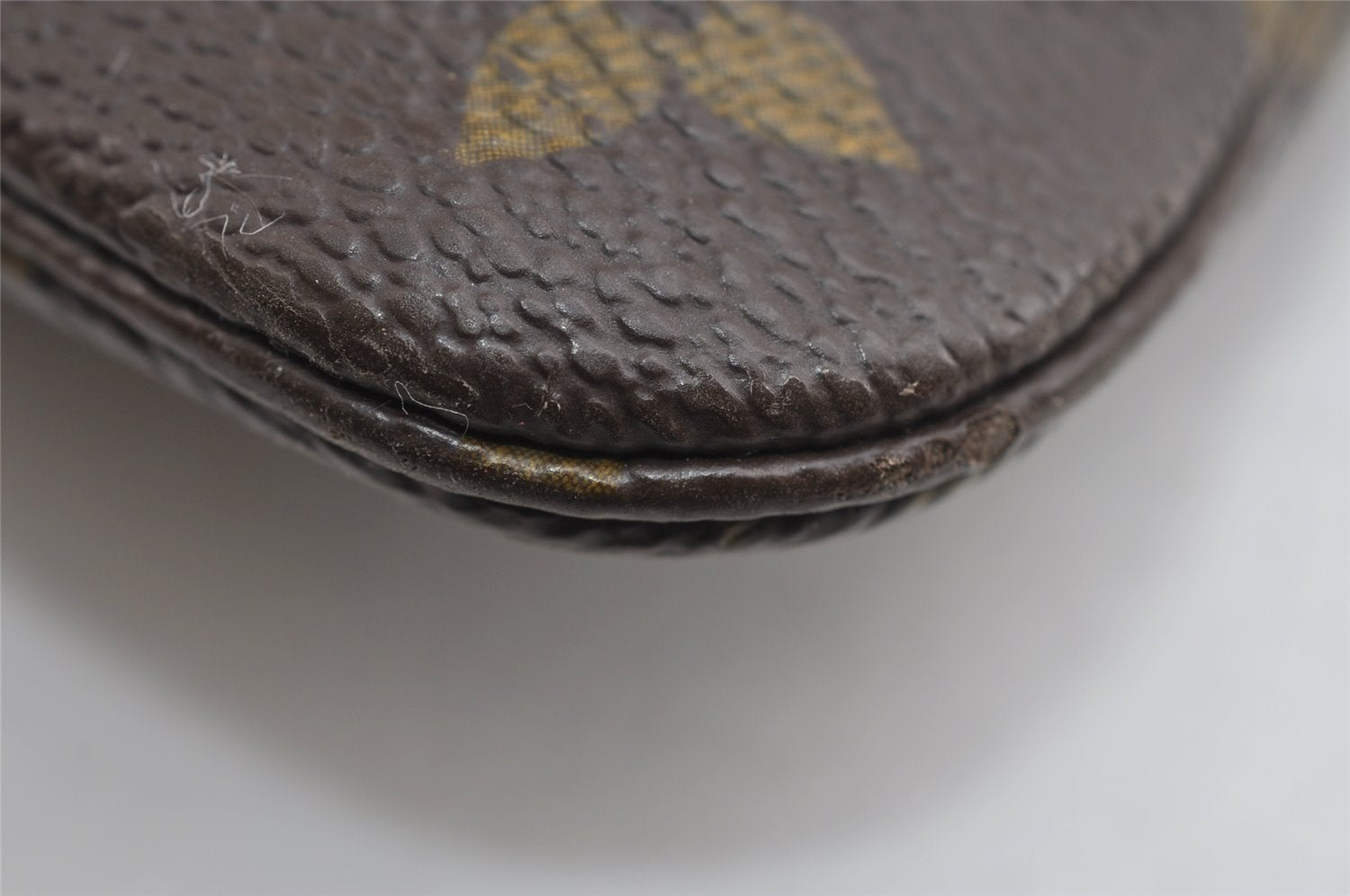 Auth Louis Vuitton Monogram Pochette Pliante Clutch Hand Bag Old Model LV 8297I