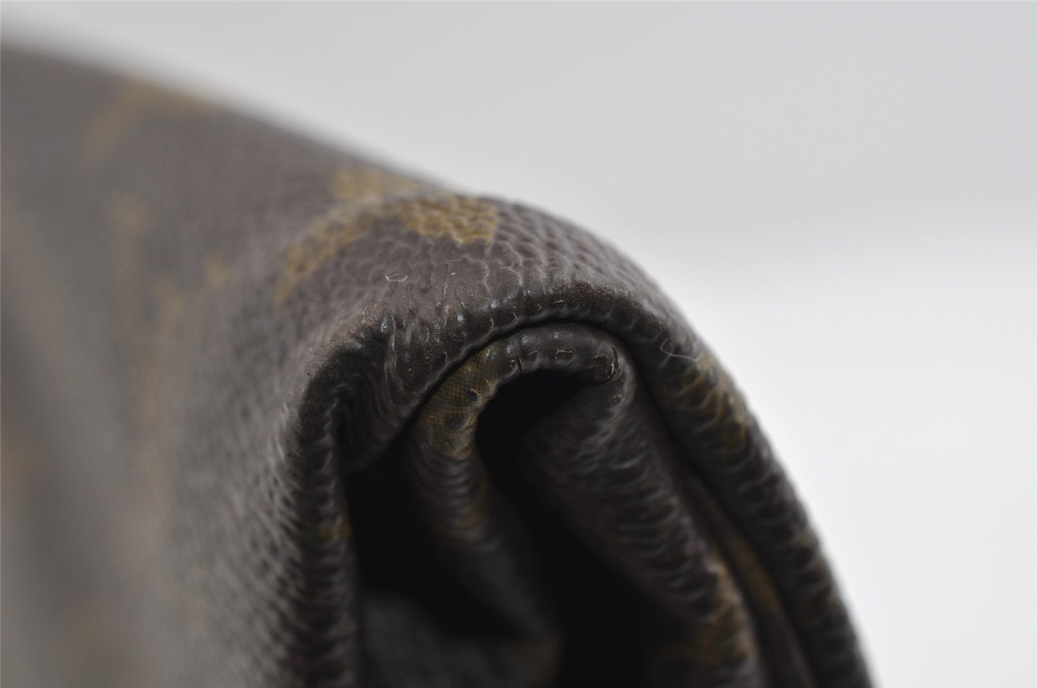 Auth Louis Vuitton Monogram Pochette Pliante Clutch Hand Bag Old Model LV 8297I