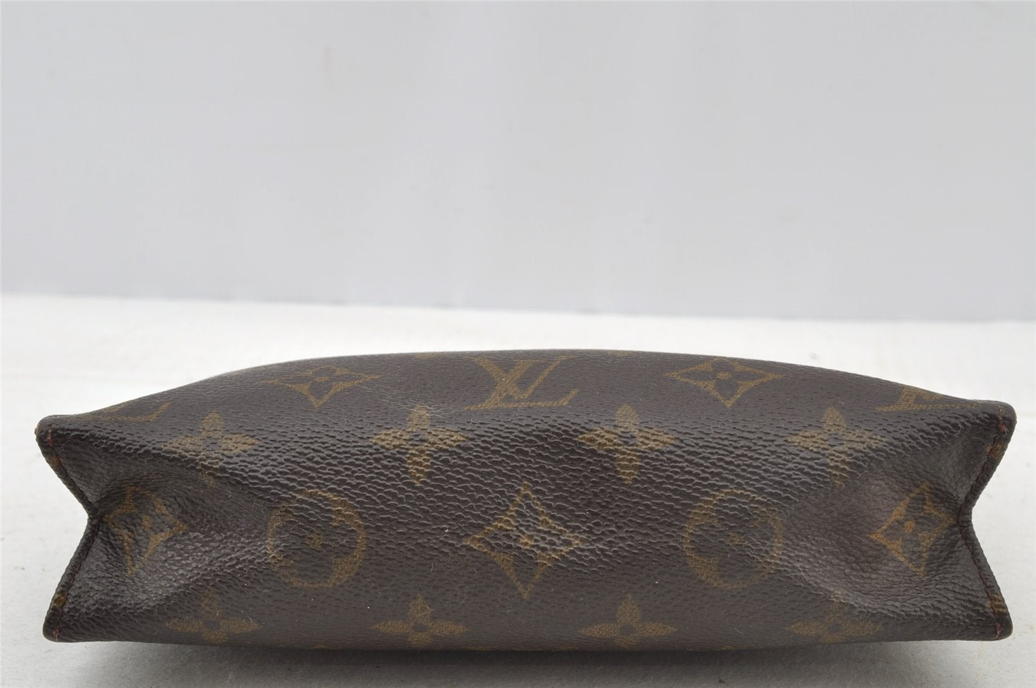 Auth Louis Vuitton Monogram Poche Toilette 19 M47544 Cosmetics Pouch Junk 8298I