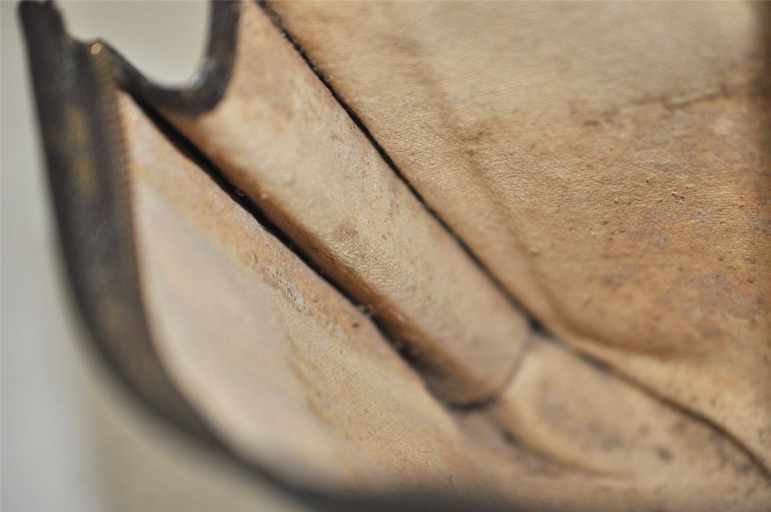 Auth Louis Vuitton Monogram Poche Toilette 19 M47544 Cosmetics Pouch Junk 8298I