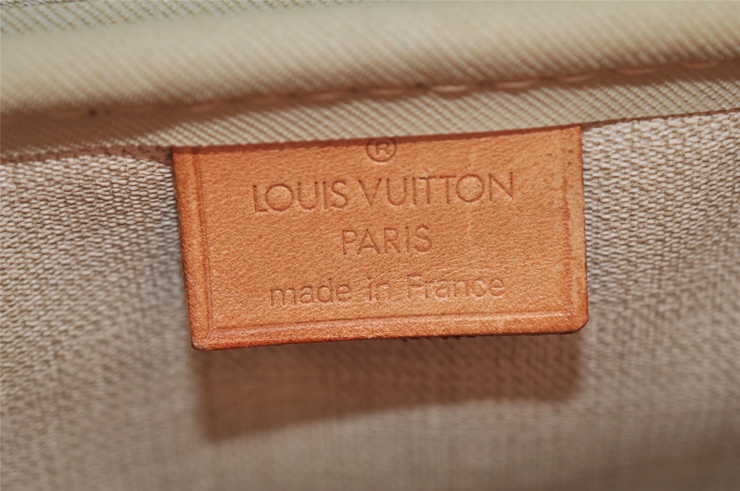 Authentic Louis Vuitton Monogram Deauville Hand Bag M47270 LV 8299I