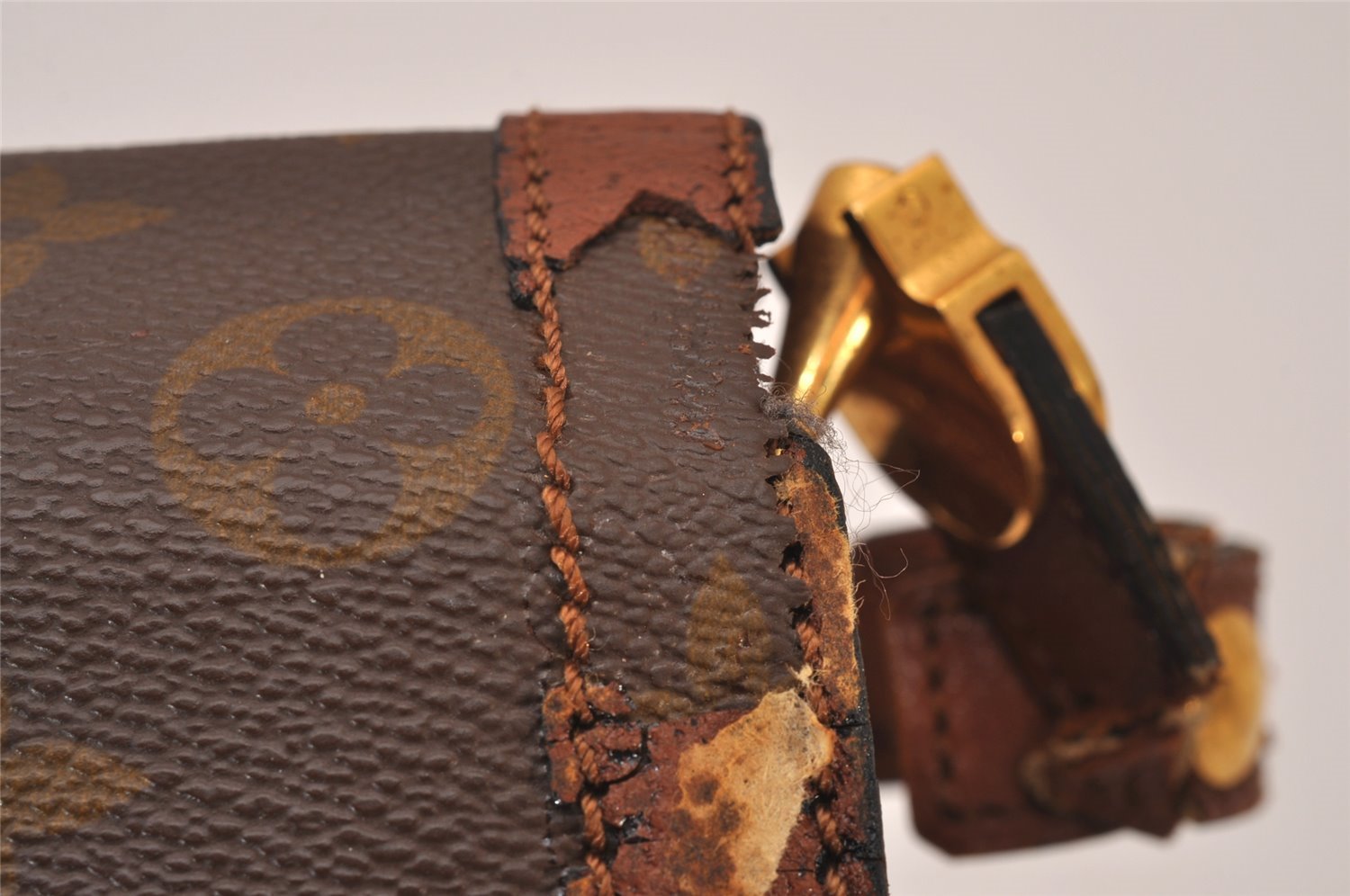 Authentic Louis Vuitton Monogram Sac Vendome Shoulder Bag Old Model Junk 8302I