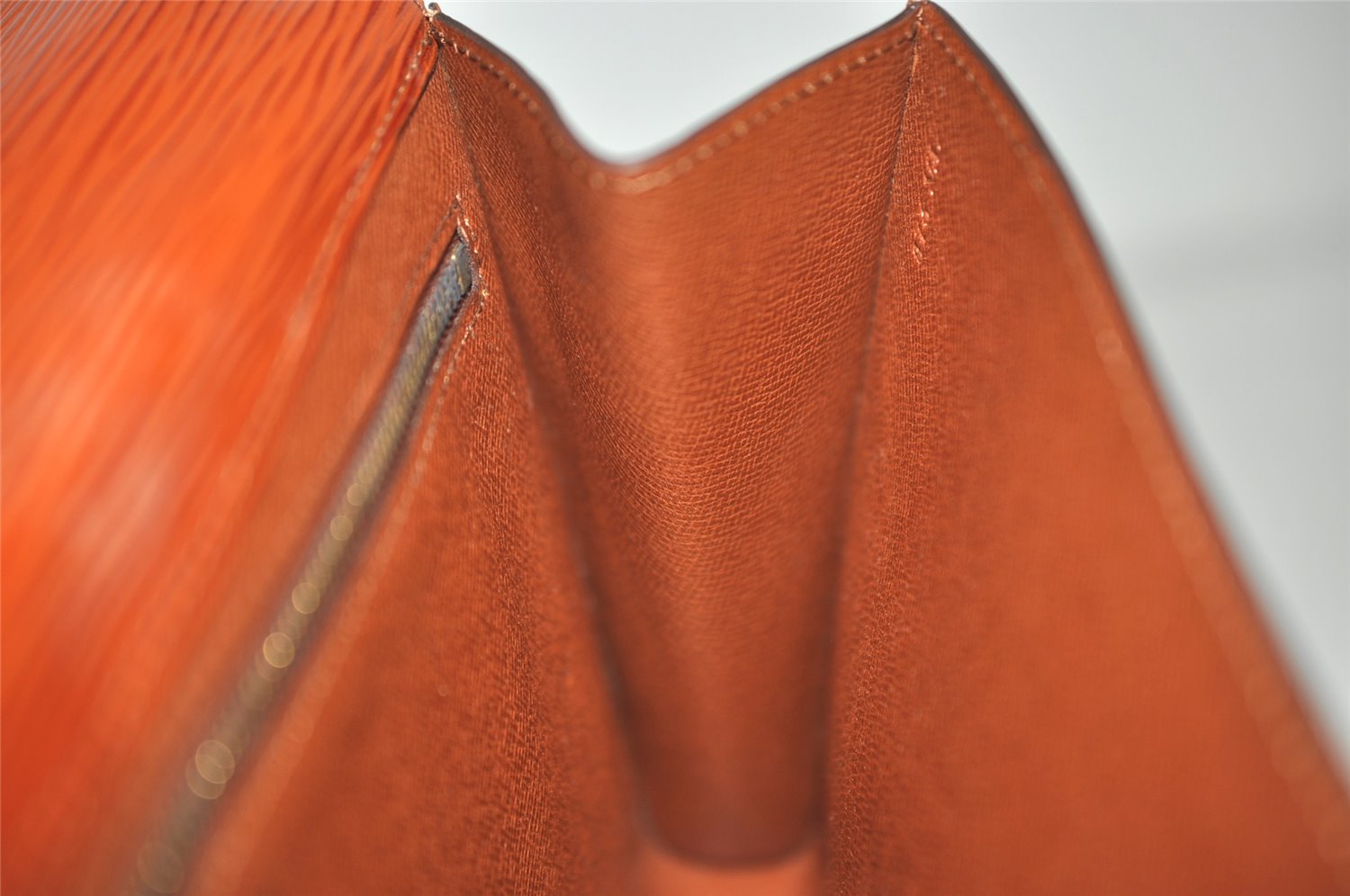 Authentic Louis Vuitton Epi Arts Deco Clutch Bag Brown M52633 LV 8303J