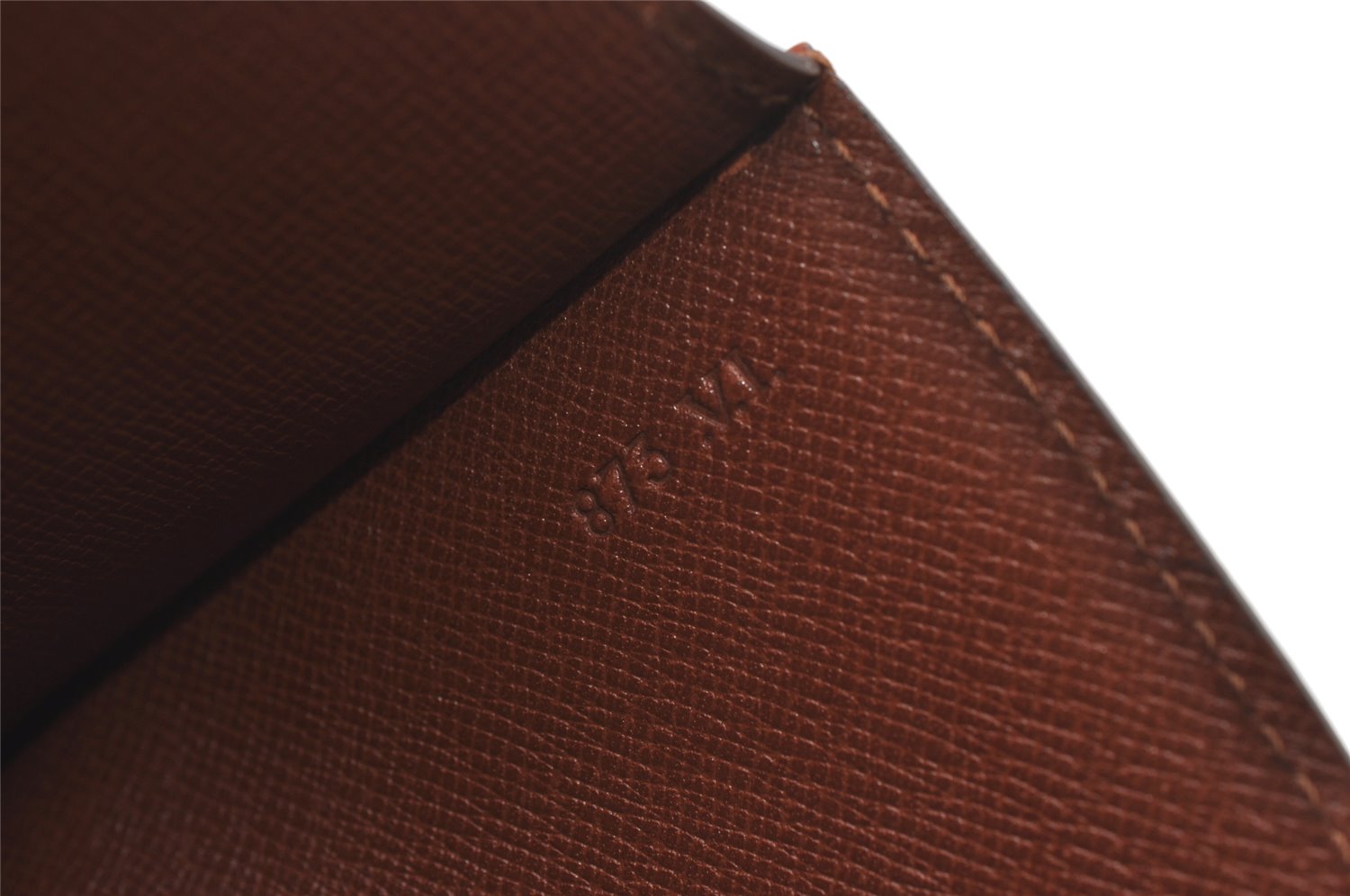 Authentic Louis Vuitton Epi Arts Deco Clutch Bag Brown M52633 LV 8303J