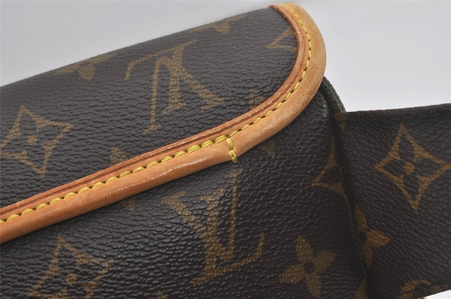 Authentic Louis Vuitton Monogram Bosphore Waist Cross Body Bag M40108 LV 8305I