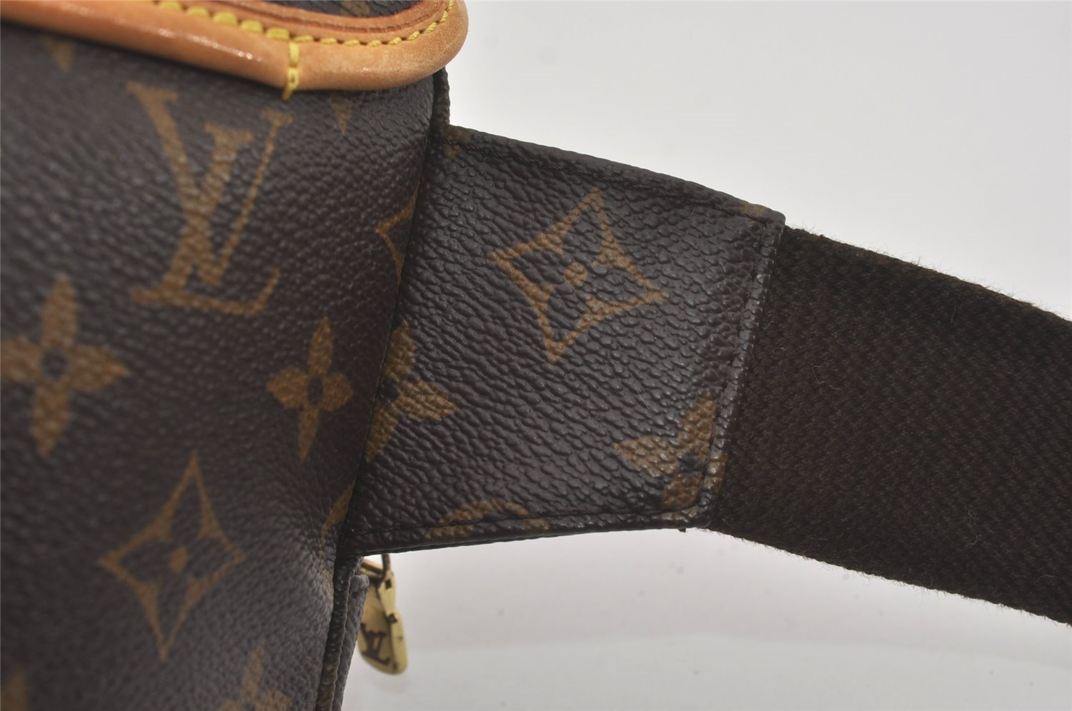 Authentic Louis Vuitton Monogram Bosphore Waist Cross Body Bag M40108 LV 8305I