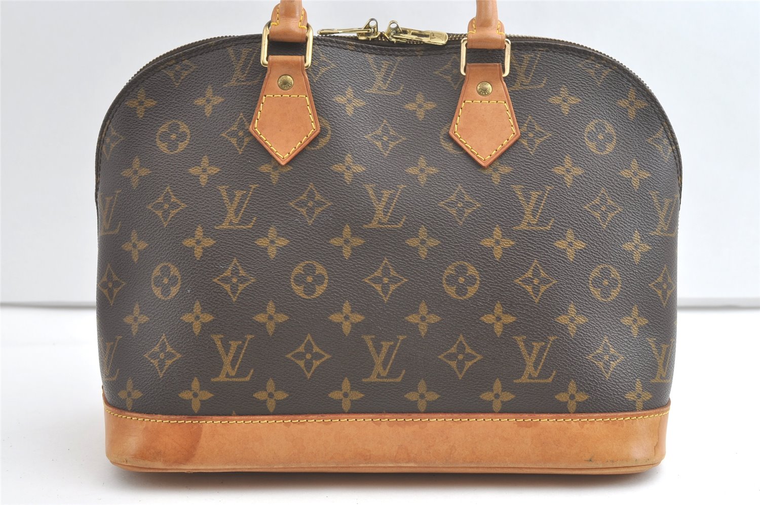 Authentic Louis Vuitton Monogram Alma Hand Bag Purse M51130 LV 8306J