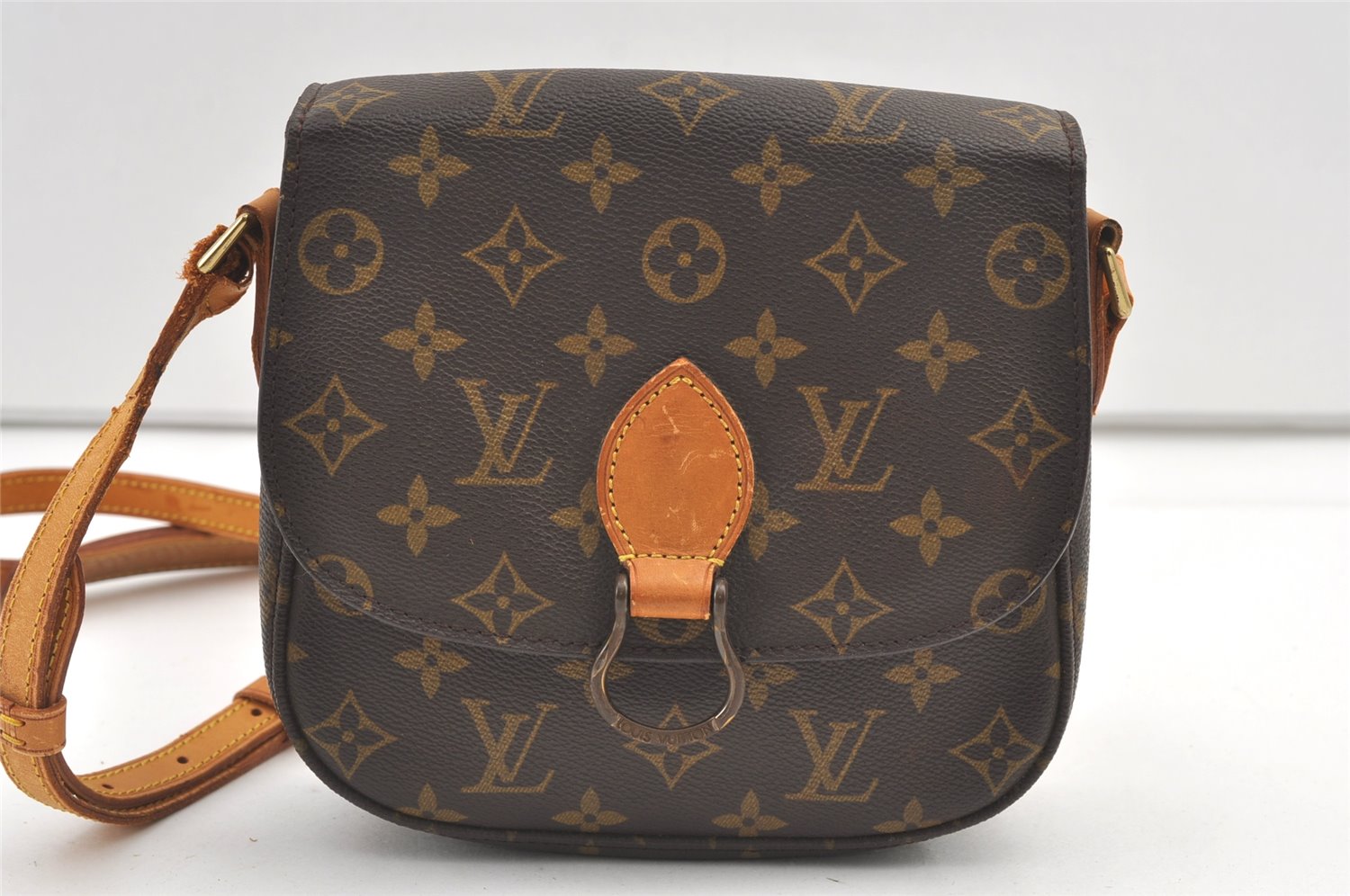 Authentic Louis Vuitton Monogram Saint Cloud MM M51243 Shoulder Cross Bag 8308J