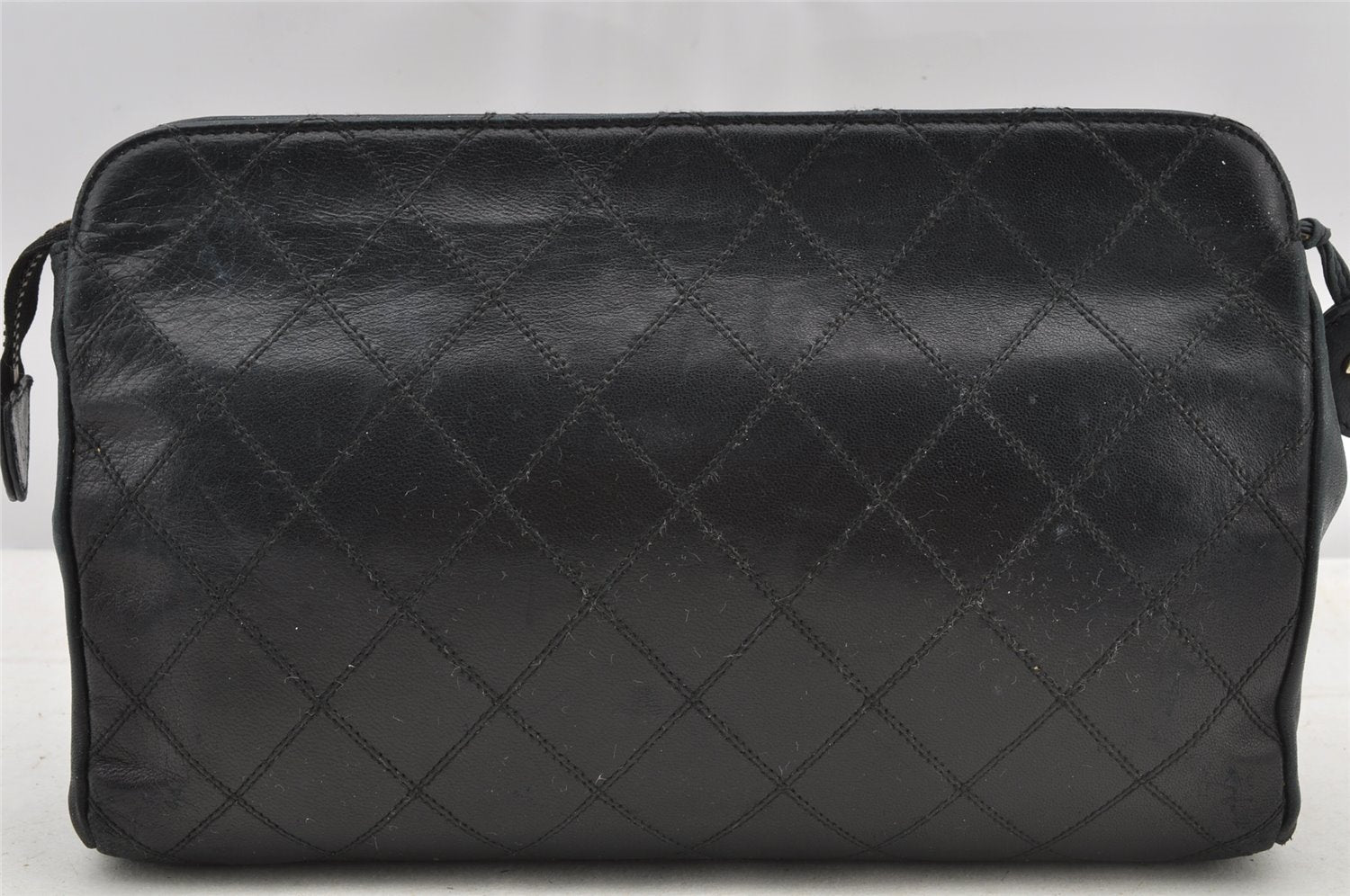 Authentic CHANEL Lamb Skin Bicolore CC Logo Clutch Hand Bag Black Junk 8312I