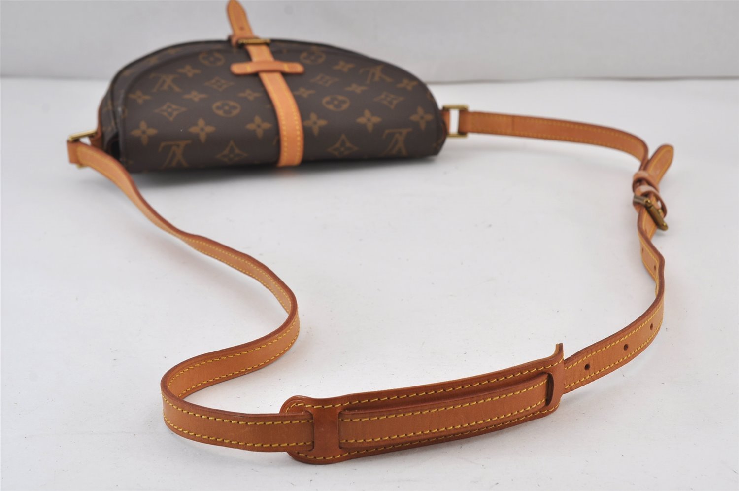 Authentic Louis Vuitton Monogram Chantilly MM Shoulder Cross Bag M51233 LV 8314J