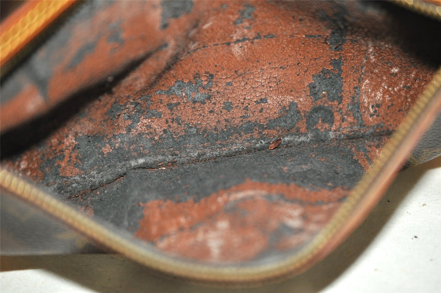 Authentic Louis Vuitton Monogram Marly Dragonne GM M51825 Clutch Hand Bag 8317I