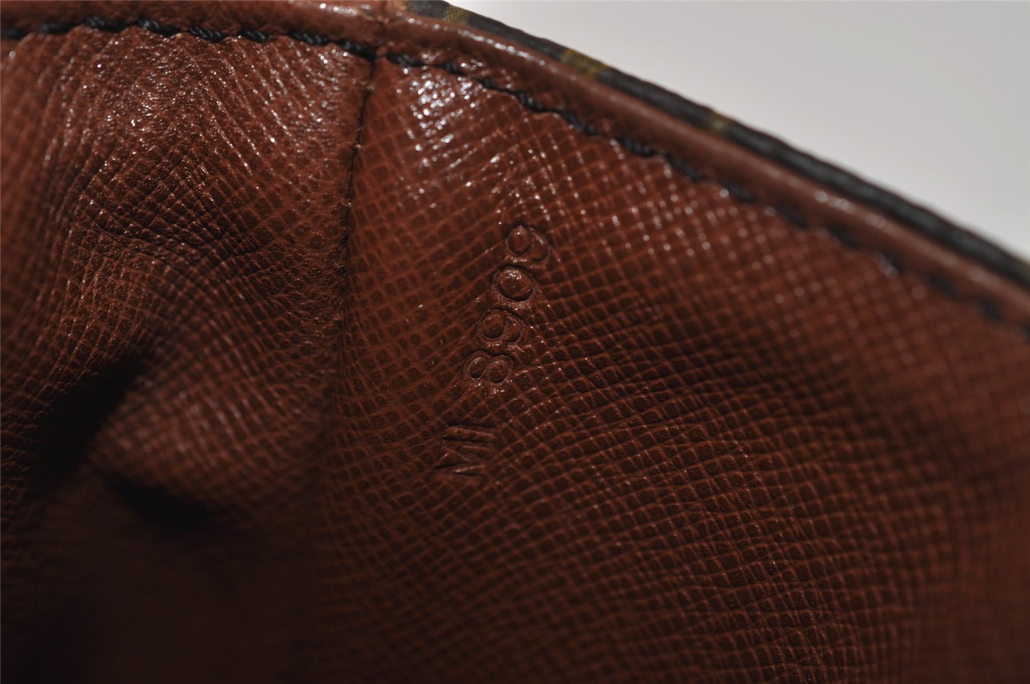 Authentic Louis Vuitton Monogram Chantilly PM Shoulder Cross Bag M51234 LV 8318I