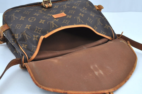 Authentic Louis Vuitton Monogram Saumur 30 Shoulder Cross Bag M42256 LV 8322H