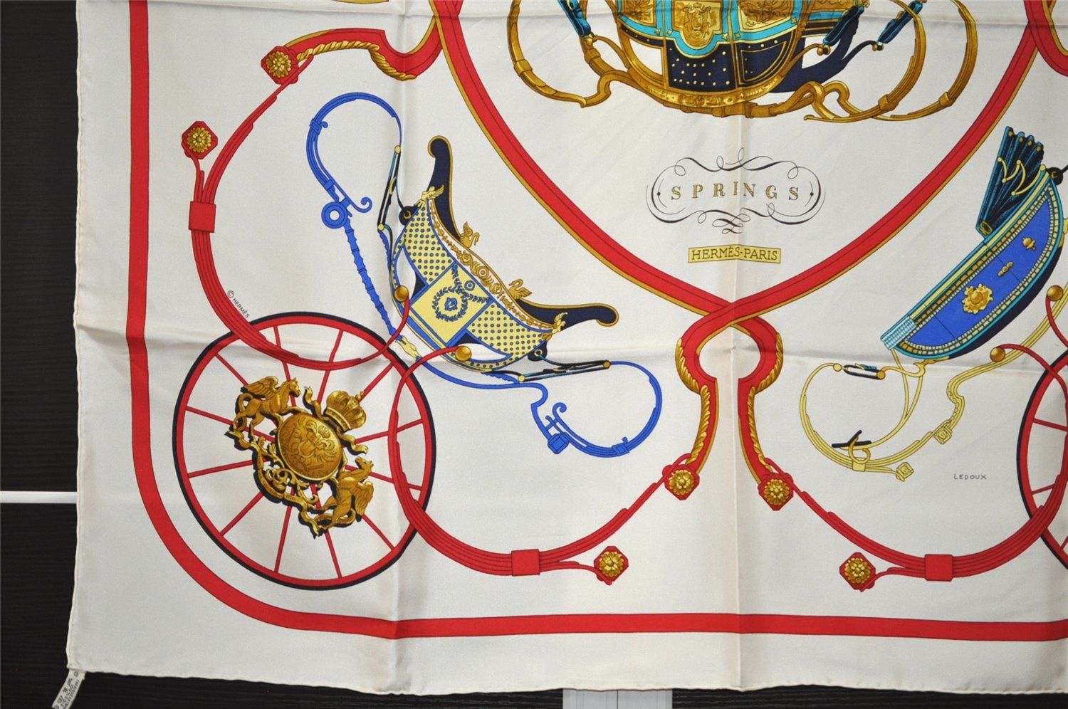 Authentic HERMES Carre 90 Scarf 