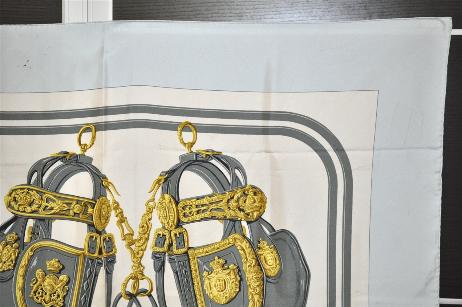 Authentic HERMES Carre 90 Scarf 