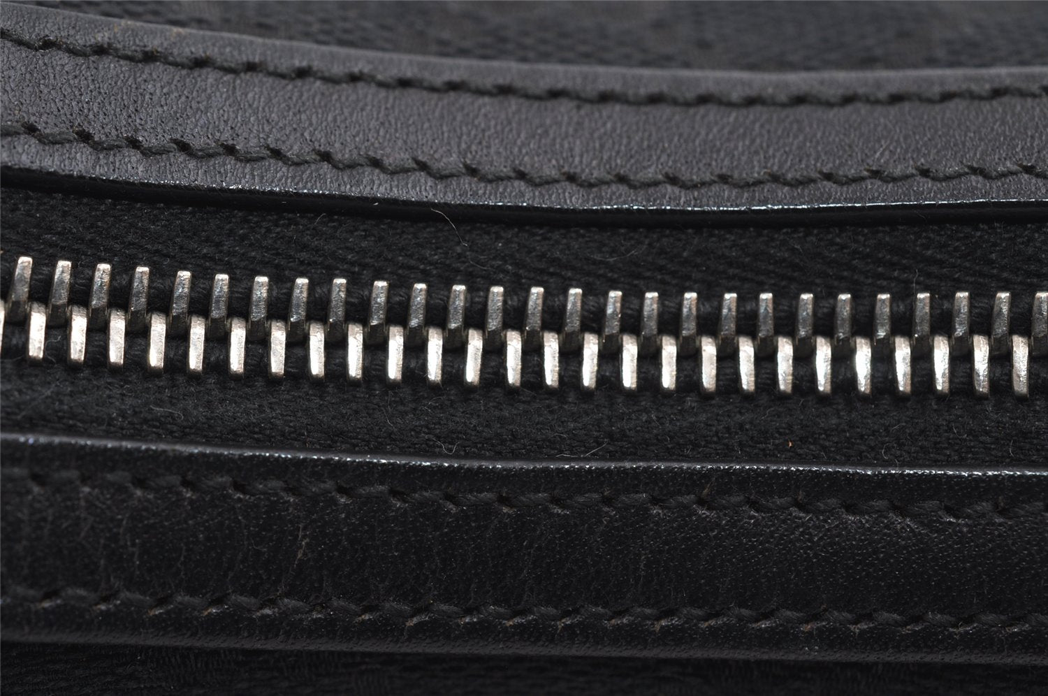 Authentic GUCCI Shoulder Hand Bag Purse GG Canvas Leather 0013812 Black 8329I