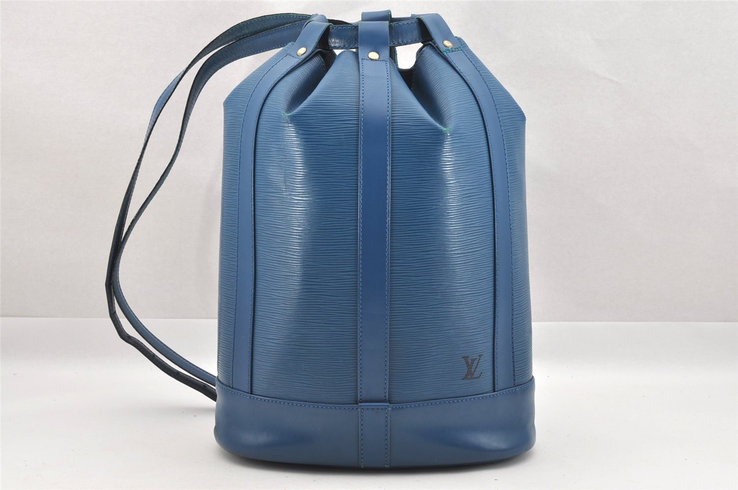 Authentic Louis Vuitton Epi Randonnee PM Shoulder Bag Blue M52355 LV 8331I