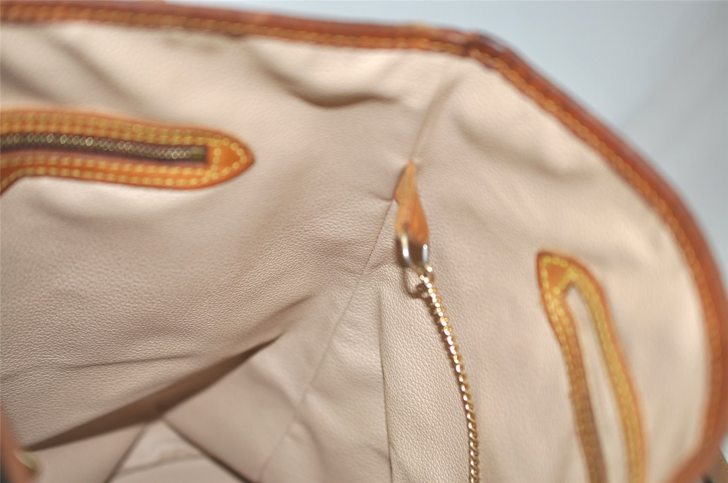 Authentic Louis Vuitton Monogram Bucket GM Shoulder Tote Bag M42236 LV 8334J