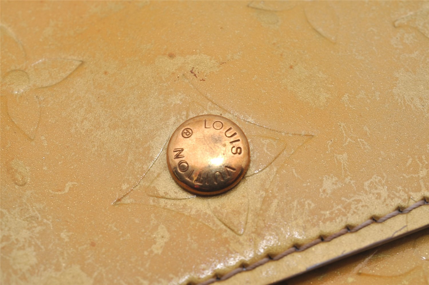 Authentic Louis Vuitton Vernis Kenmare Shoulder Cross Bag Pouch Yellow LV 8337I