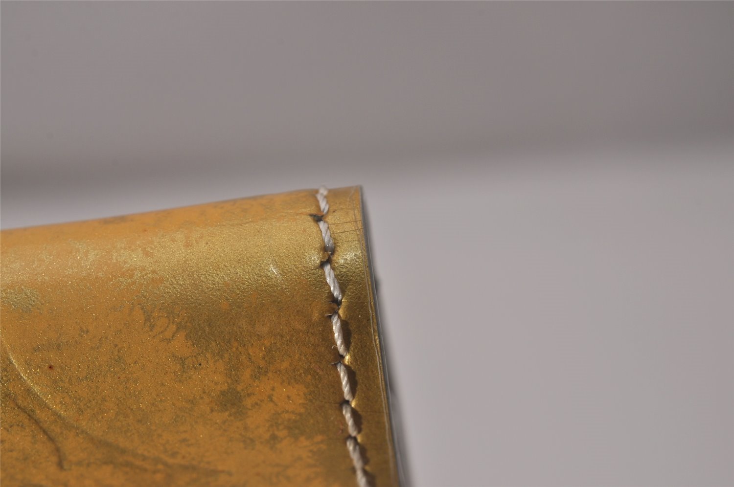 Authentic Louis Vuitton Vernis Kenmare Shoulder Cross Bag Pouch Yellow LV 8337I