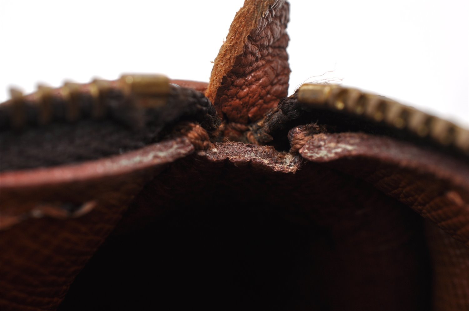 Authentic Louis Vuitton Monogram Papillon Pouch Old Model LV 8338I