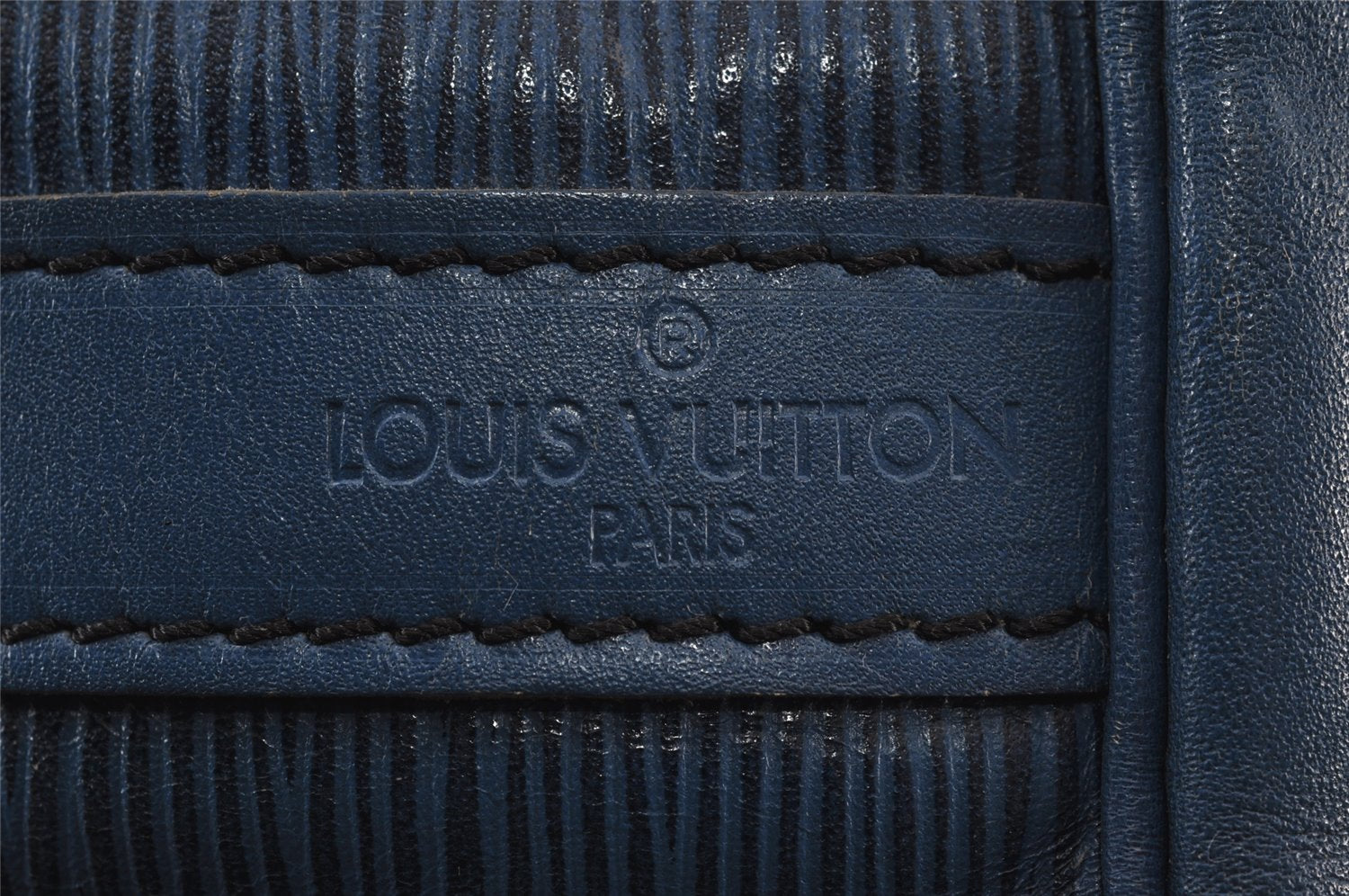 Authentic Louis Vuitton Epi Petit Noe Shoulder Drawstring Bag M44105 Blue 8340J