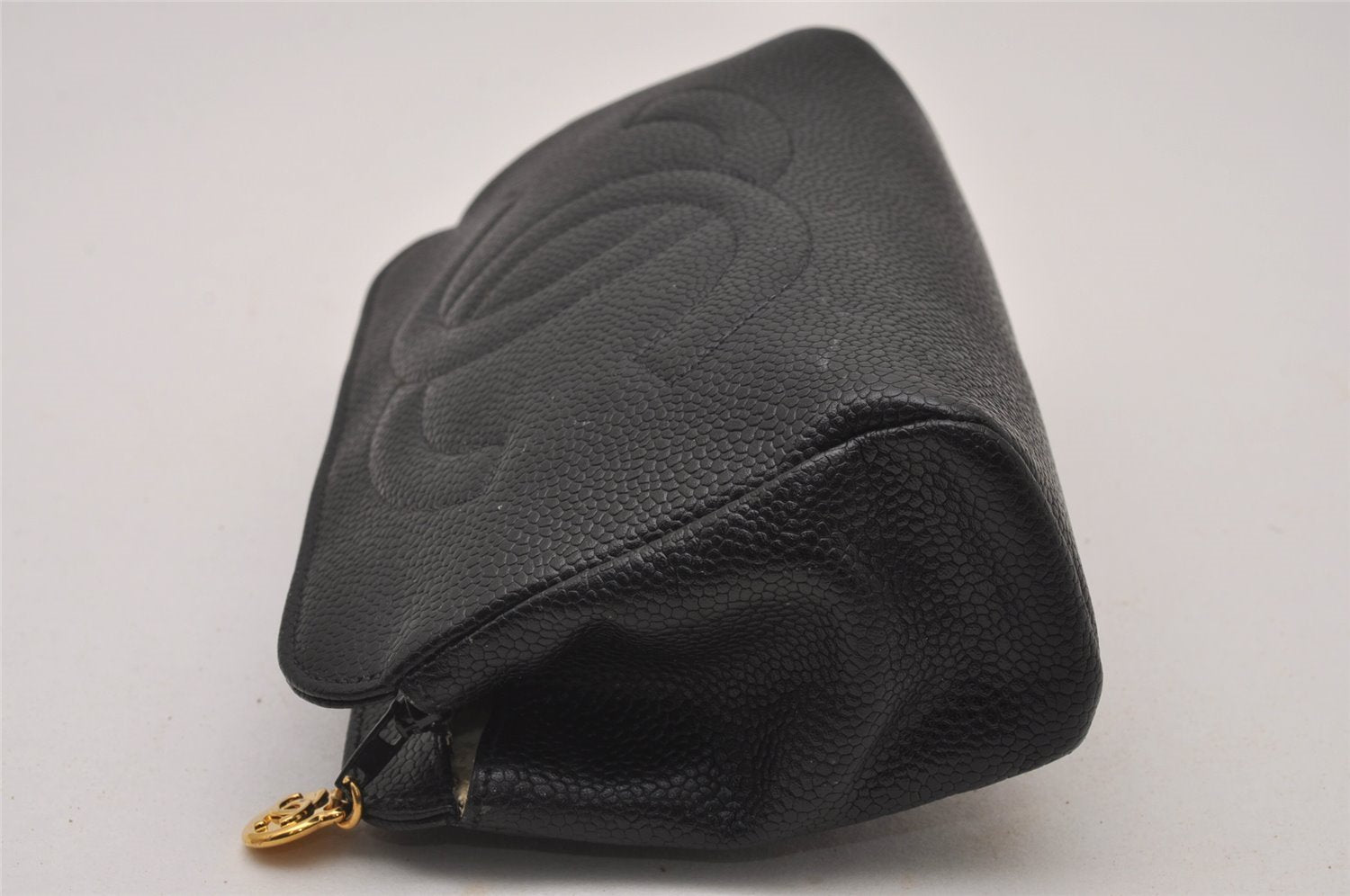 Authentic CHANEL Caviar Skin CC Logo Cosmetic Pouch Purse Black Junk 8341I