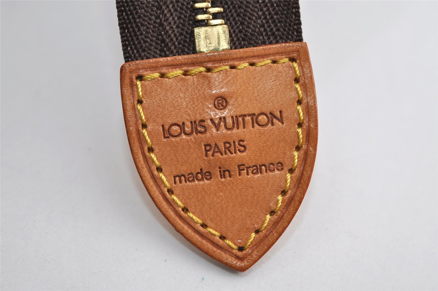 Authentic Louis Vuitton Monogram Poche Toilette 19 M47544 Cosmetics Pouch 8342I