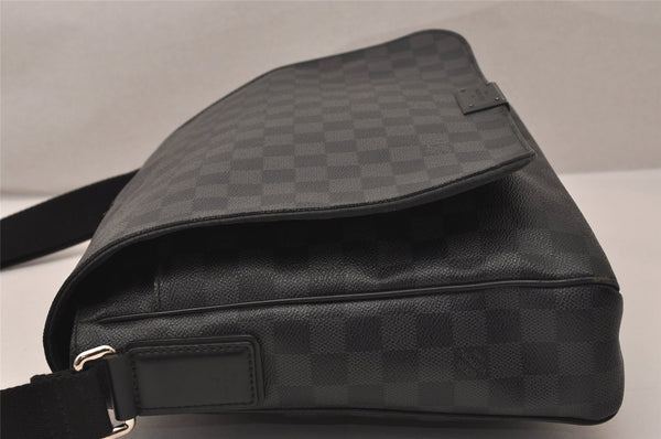 Authentic Louis Vuitton Damier Graphite District MM N41272 Shoulder Bag 8342J