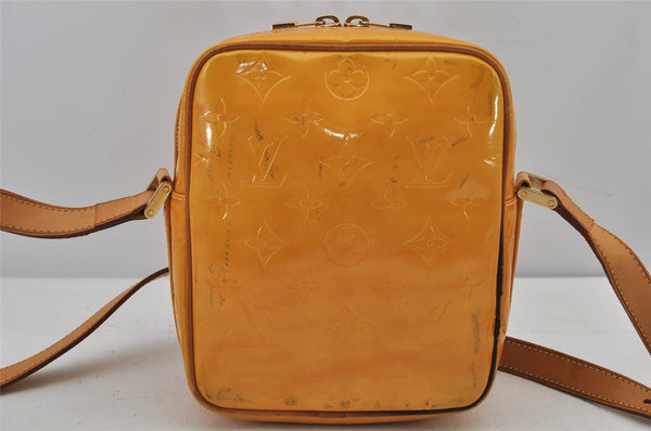 Auth Louis Vuitton Vernis Wooster Shoulder Cross Body Bag Yellow M91075 LV 8343J