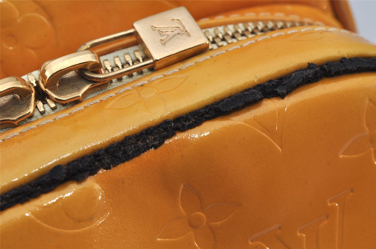 Auth Louis Vuitton Vernis Wooster Shoulder Cross Body Bag Yellow M91075 LV 8343J