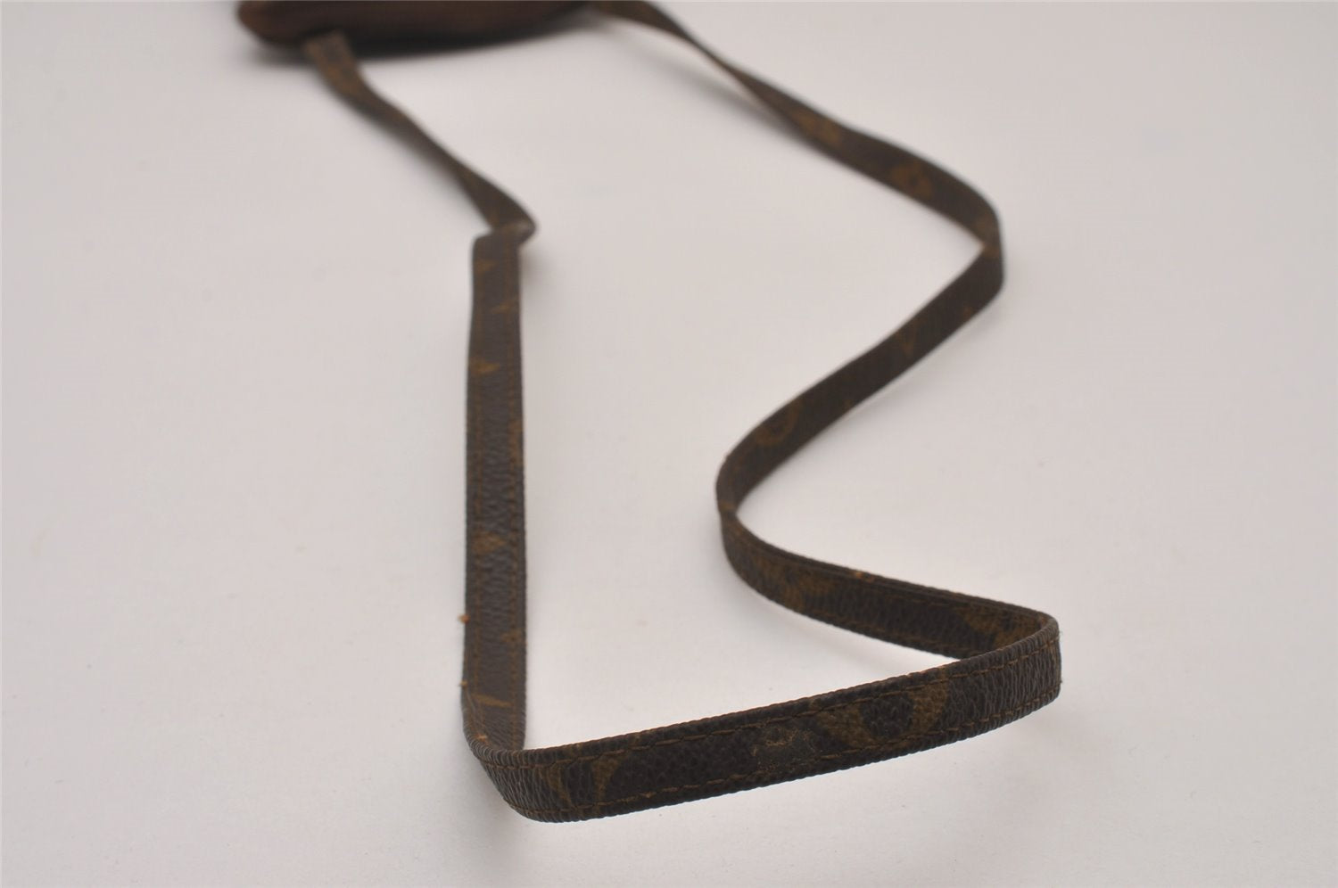 Authentic Louis Vuitton Monogram Pochette Secret M45484 Shoulder Bag Junk 8353I