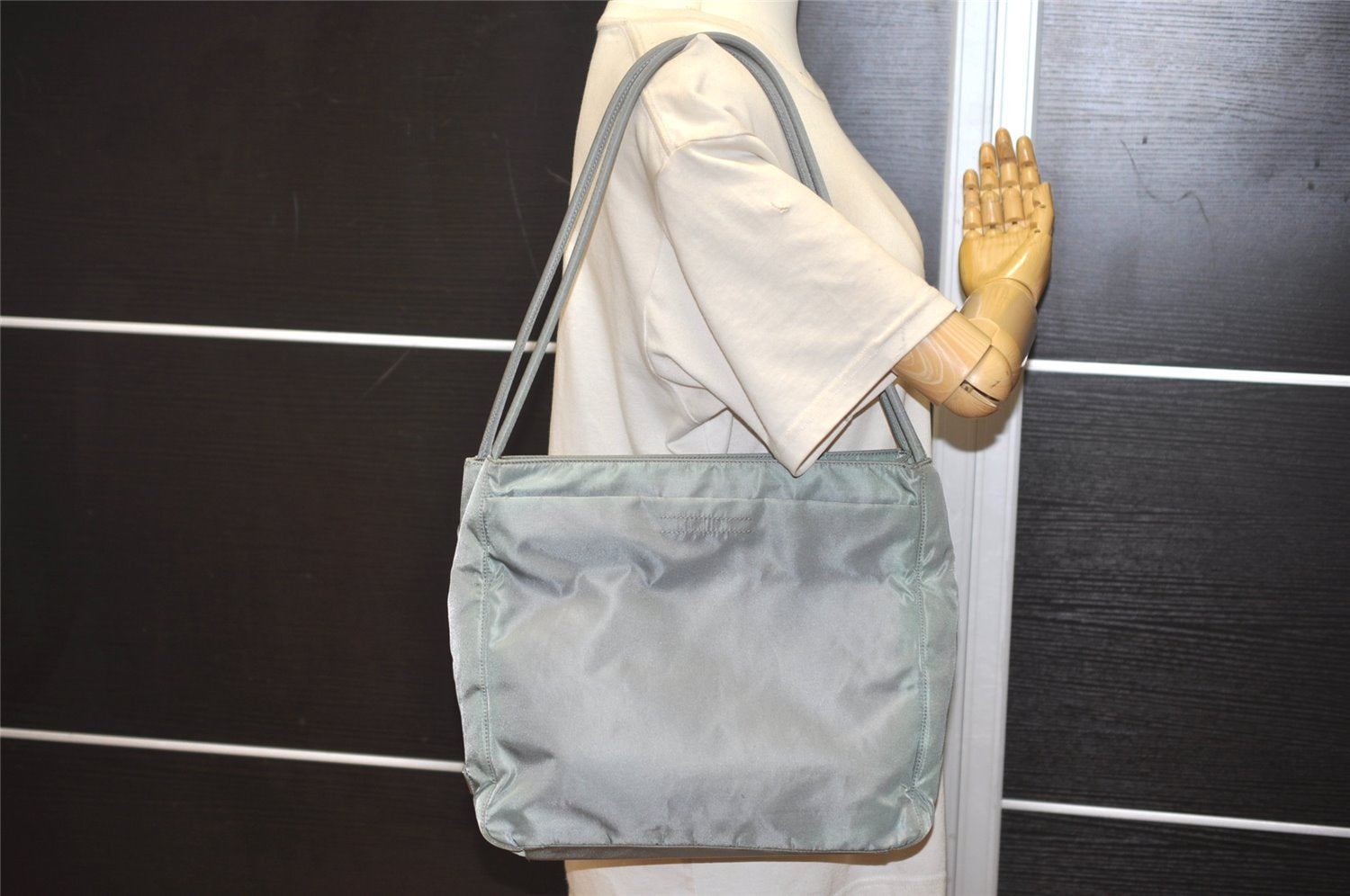 Authentic PRADA Vintage Nylon Tessuto Shoulder Hand Bag Purse Light Green 8354J