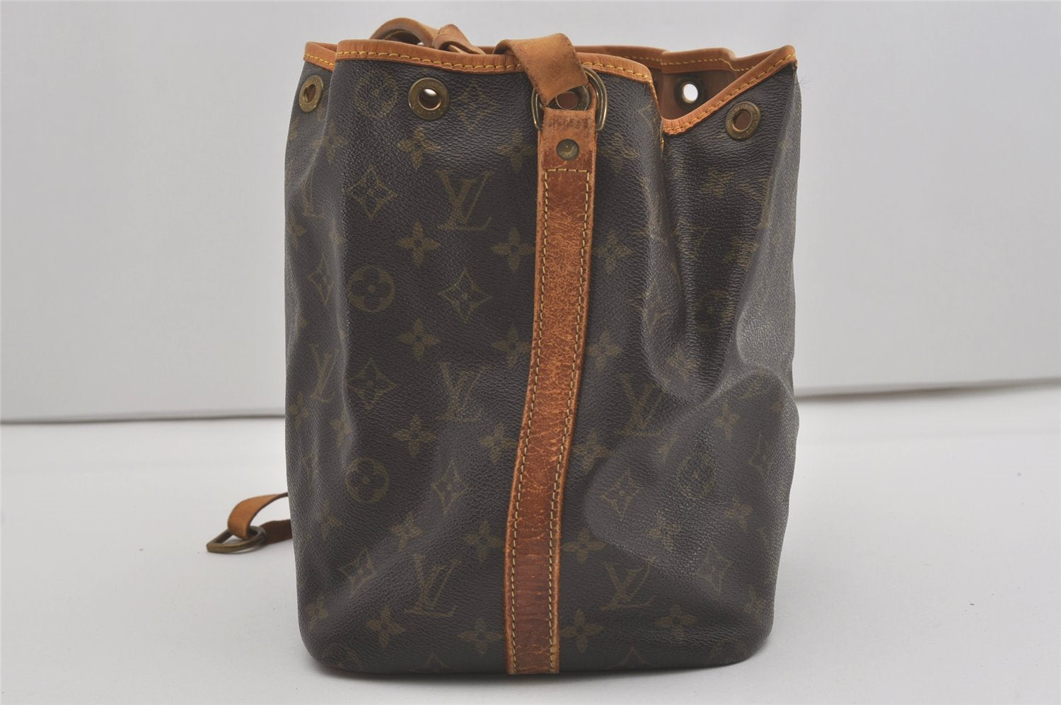 Authentic Louis Vuitton Monogram Petit Noe M42226 Drawstring Bag Junk 8360I