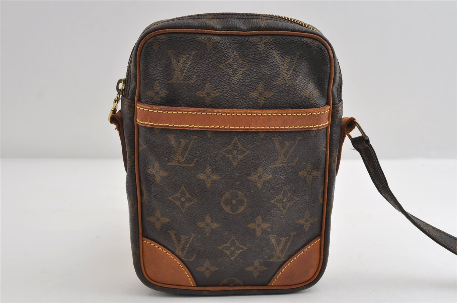 Authentic Louis Vuitton Monogram Danube Shoulder Crossbody Bag M45266 Junk 8363I