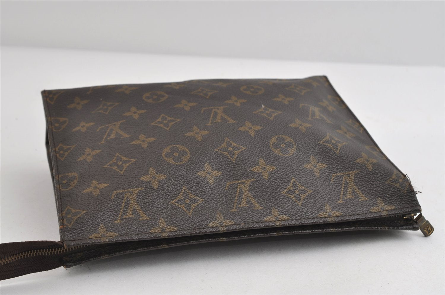 Authentic Louis Vuitton Monogram Poche Toilette 26 M47542 Cosmetics Pouch 8365I