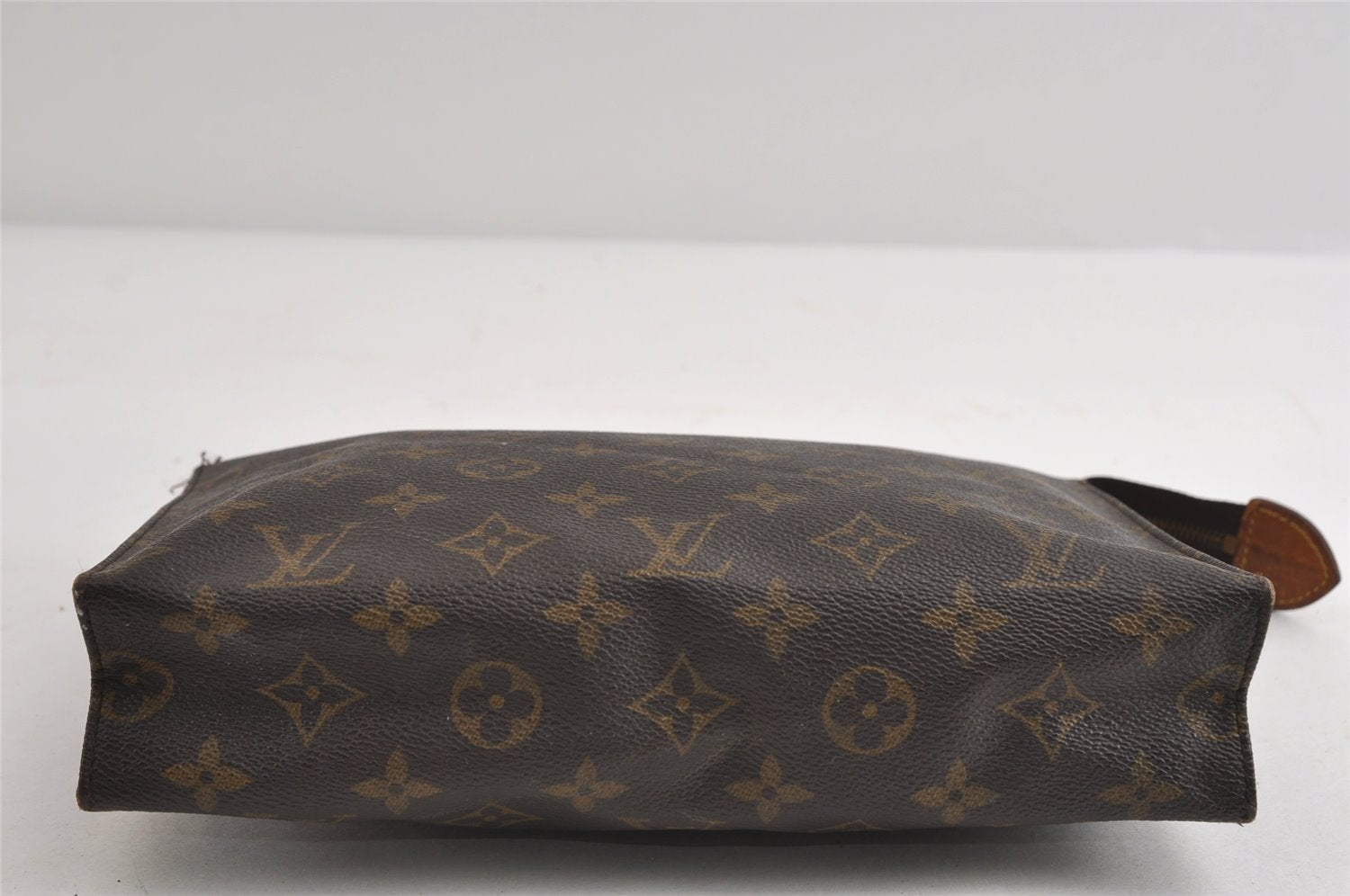 Authentic Louis Vuitton Monogram Poche Toilette 26 M47542 Cosmetics Pouch 8365I
