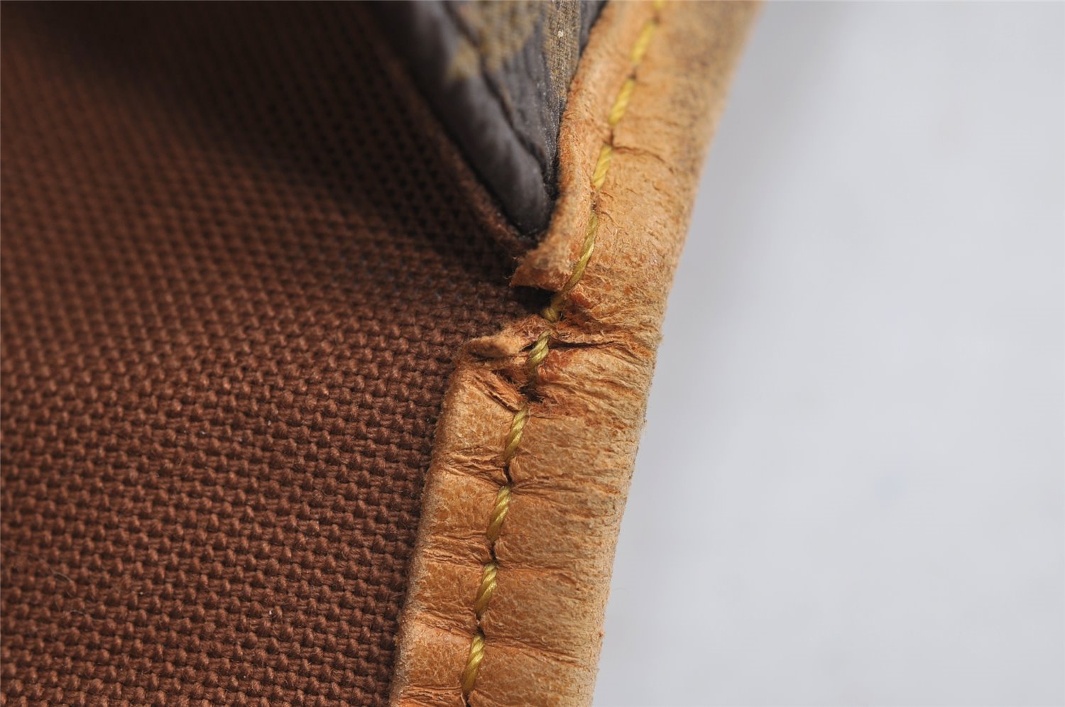 Authentic Louis Vuitton Monogram Beverly 44 M51120 2Way Hand Bag Junk 8370I