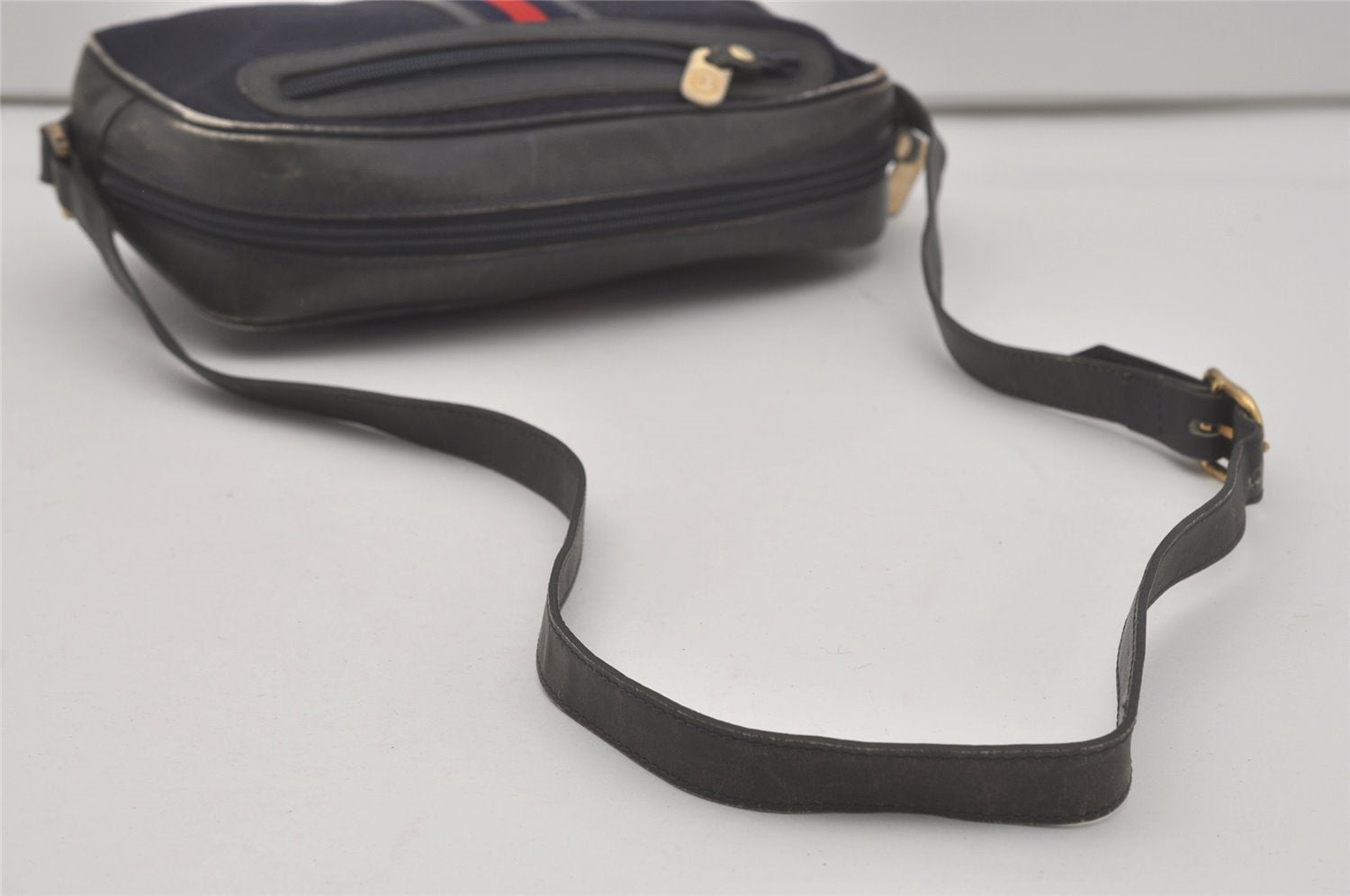 Authentic GUCCI Sherry Line Micro GG Canvas Leather Shoulder Bag Navy Blue 8377I