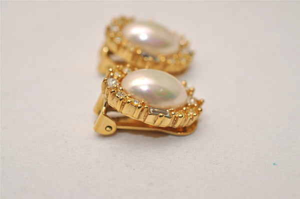 Authentic Christian Dior Rhinestone Imitation Pearl Clip-on Earrings Gold 8378J