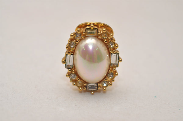 Authentic Christian Dior Rhinestone Imitation Pearl Clip-on Earrings Gold 8378J