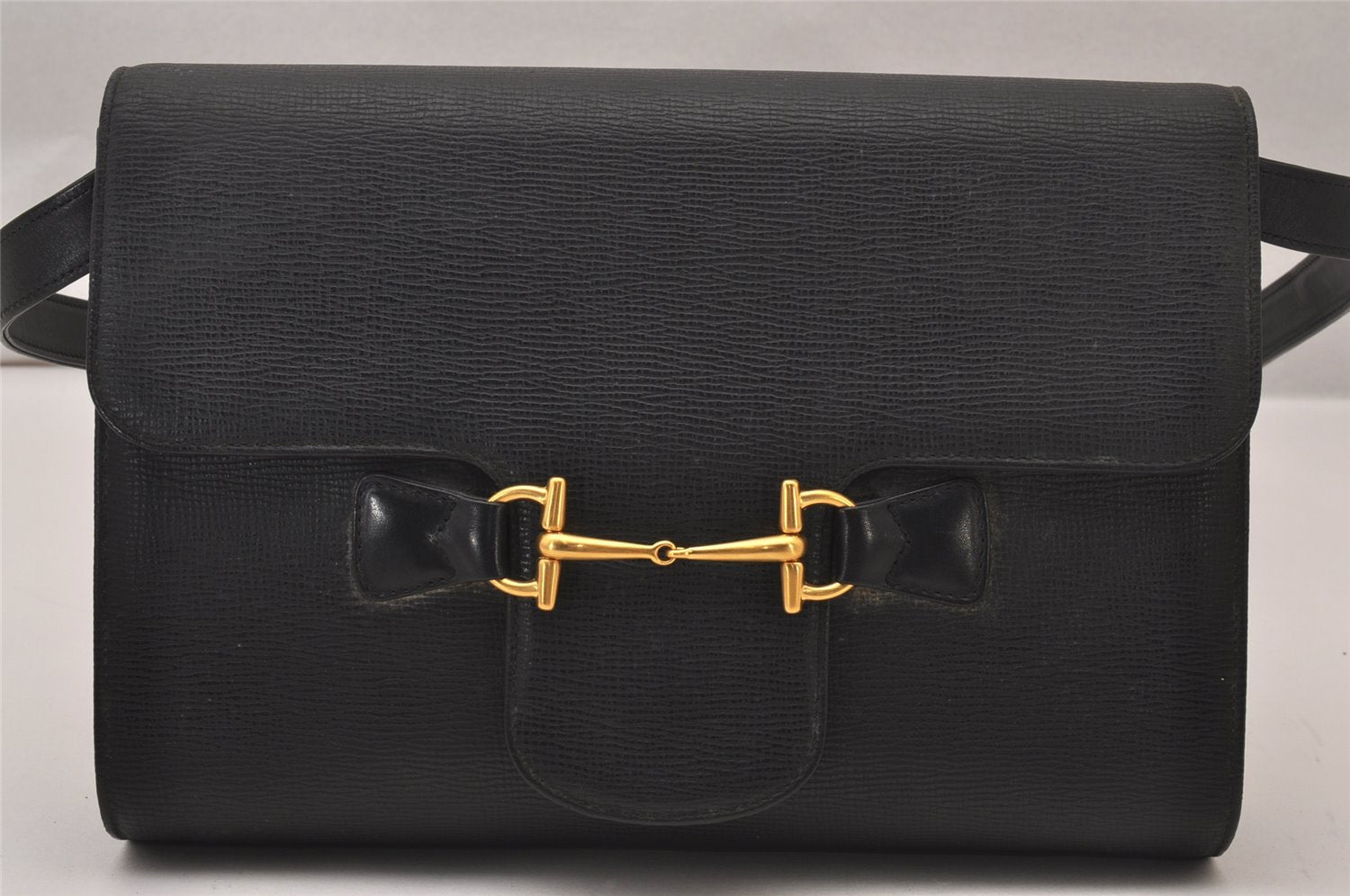 Authentic GUCCI Horsebit Vintage Shoulder Hand Bag Purse Leather Black 8380I