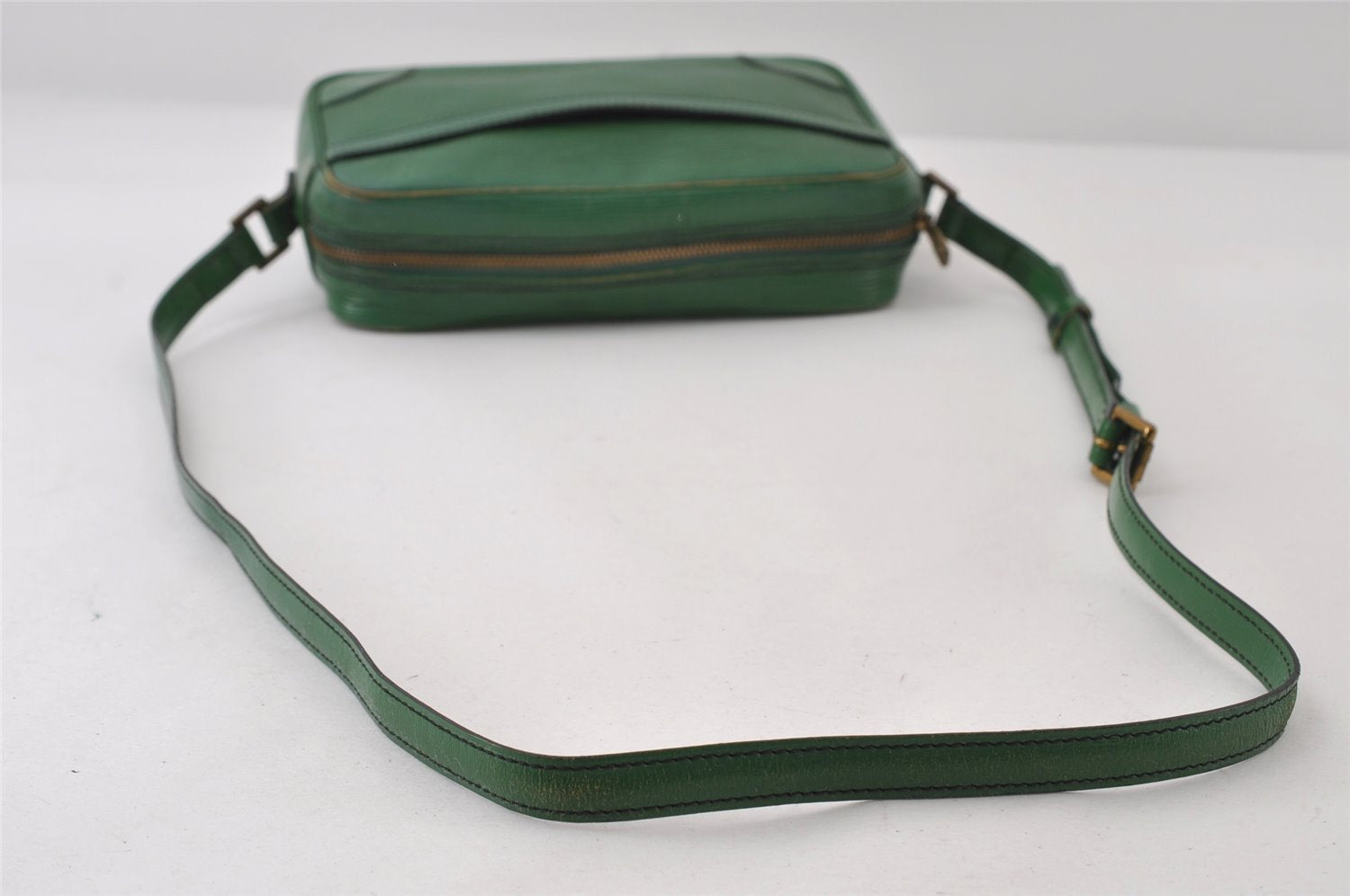 Auth Louis Vuitton Epi Trocadero 24 Shoulder Cross Bag Green M52314 LV 8381I